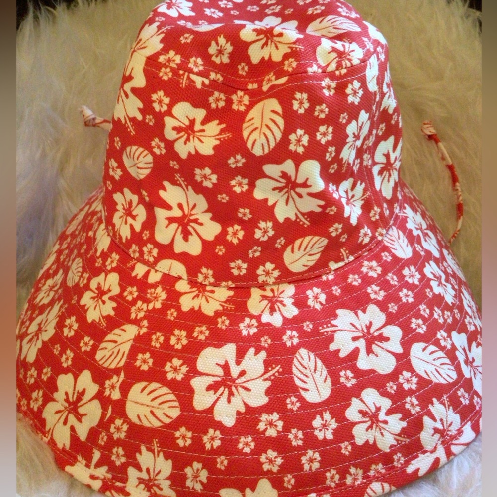 1 LEFT ! Rare Lack of  Color hibiscus cotton bucket hat - Picture 3 of 7
